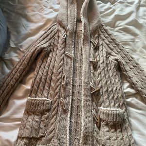 Tan Zara cable-knit sherpa sweater